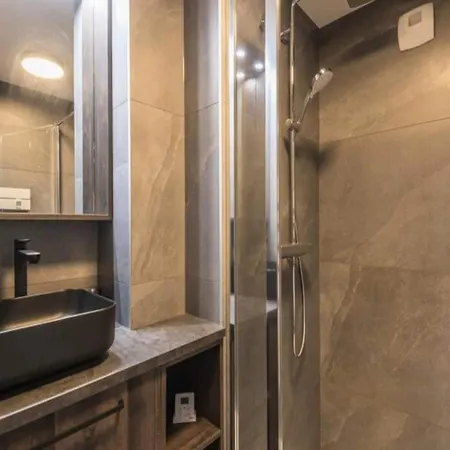 For 6 People Apartment *